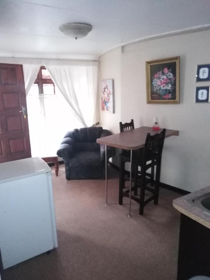 Khokha Moya Guesthouse Ermelo Zewnętrze zdjęcie